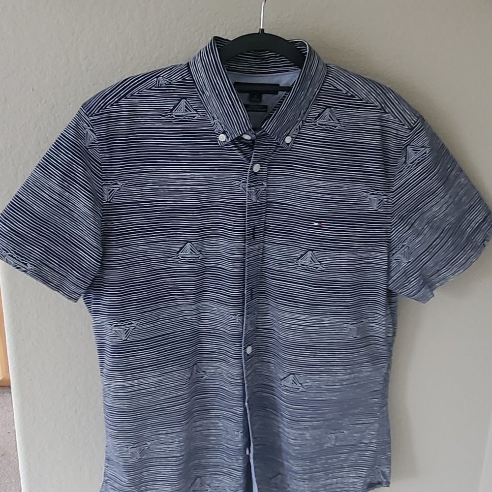 Tommy Hilfiger Striped Sailboat Shirt, Short Sleeves, Size M